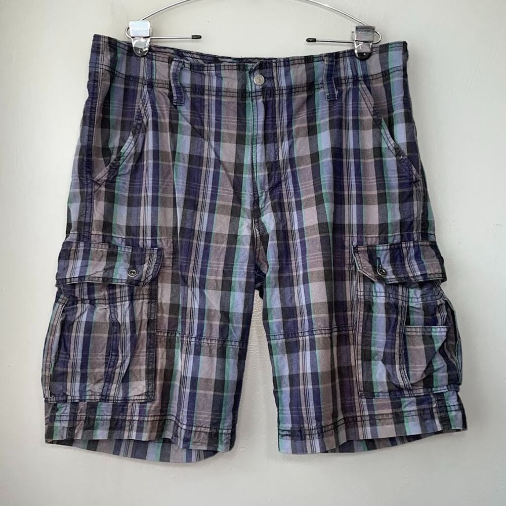 Y2K Levis Cargo Shorts Mens Size 38 Plaid Skater Baggy Utility Streetwear 2000s